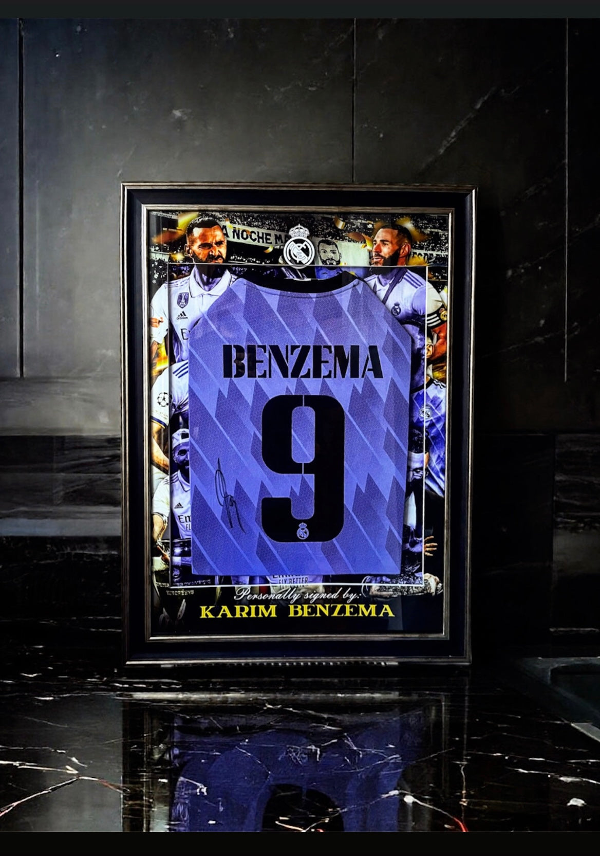 Karim Benzema Signed  - Video/Photo Proof - COA - Real Madrid